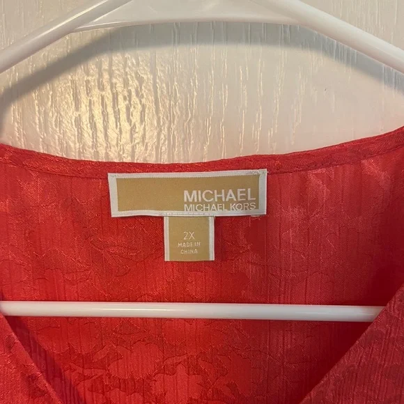 Michael Kors Red Relaxed 3/4 Sleeve Blouse - Picture 3 of 4